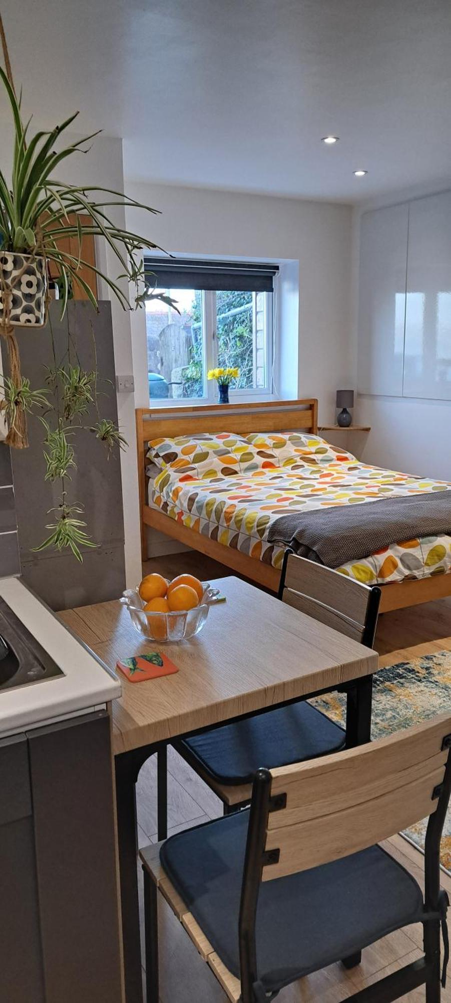 Modern Studio Apartment With Outstanding Views, Sleeps 2 Newlyn Zewnętrze zdjęcie