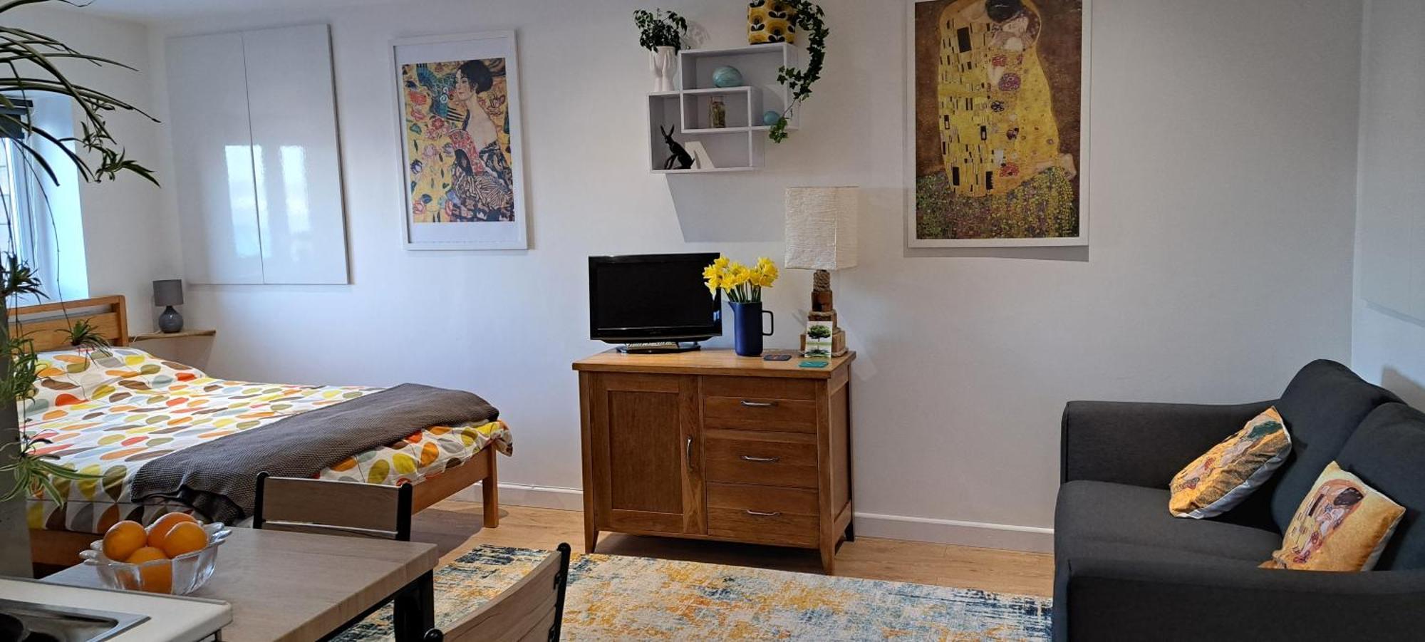 Modern Studio Apartment With Outstanding Views, Sleeps 2 Newlyn Zewnętrze zdjęcie